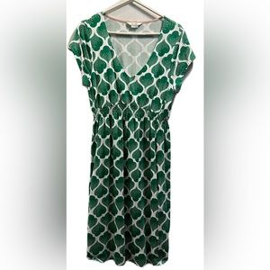 Boden Curved Waist Short Sleeve Green and White Print Dress 10  Long WW052.